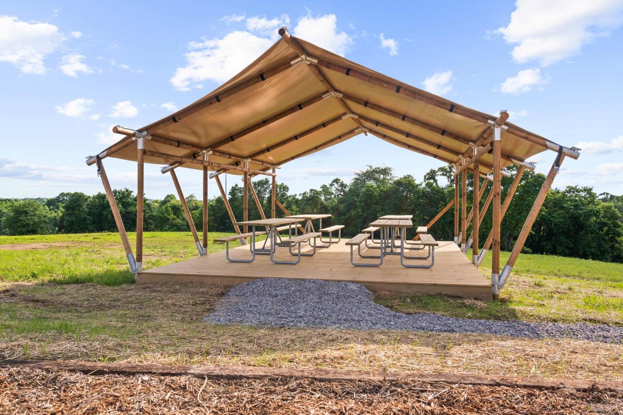 The Lodges At Eden Reserve - Pet Friendly Cabins Near Ark Williamstown Ngoại thất bức ảnh